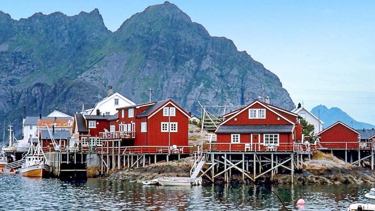 Photo of Others in Henningsvaer