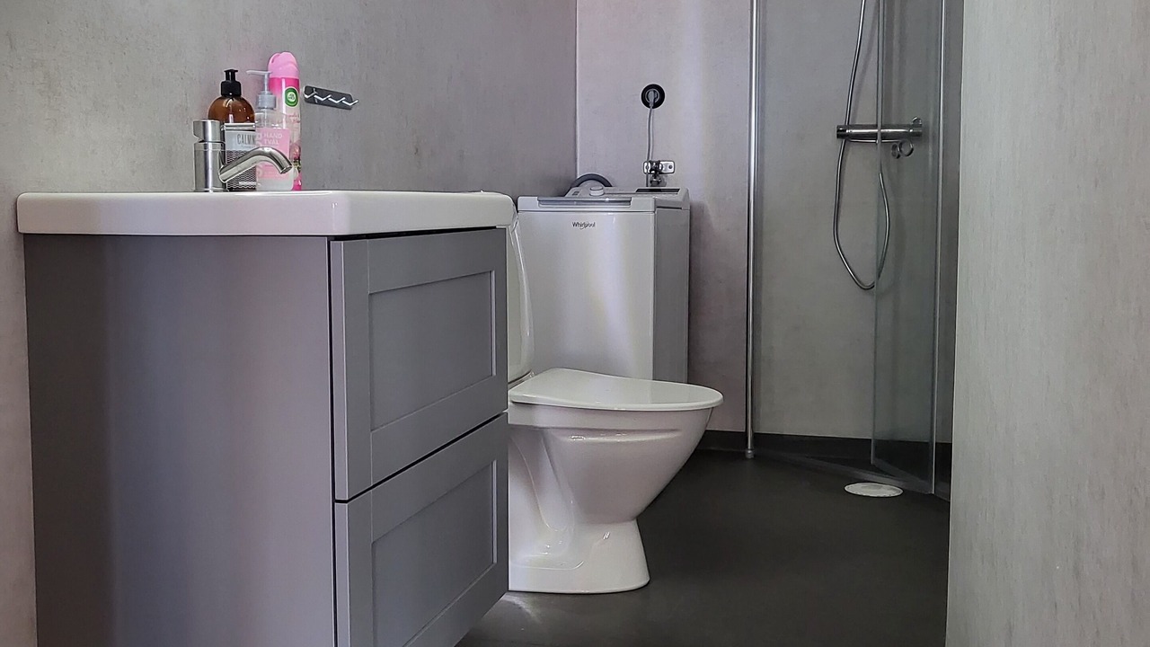 Photo of Bathroom in Borrby