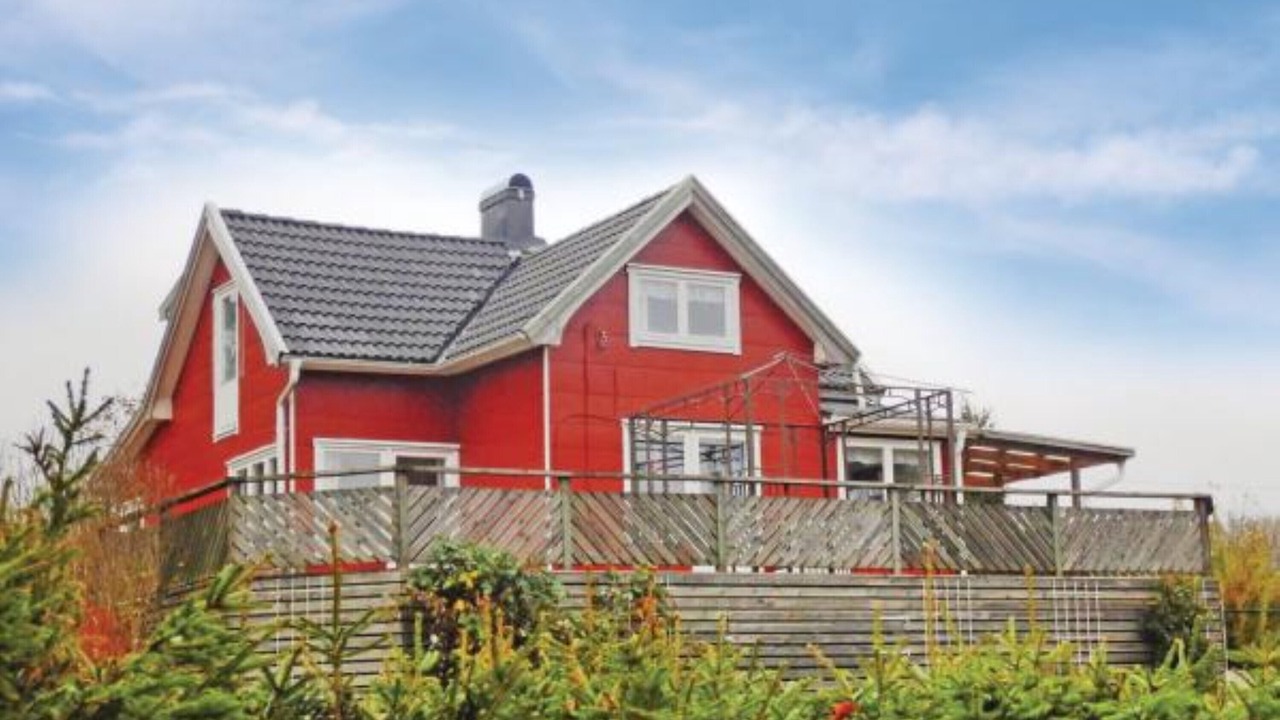 Photo of Outdoor in Katebol