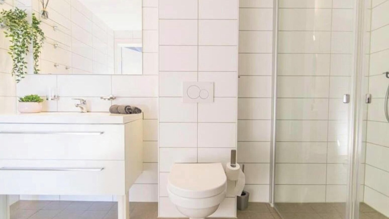 Photo of Bathroom in Asane