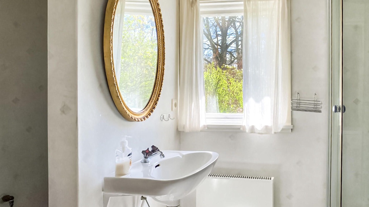 Photo of Bathroom in Brakne-Hoby