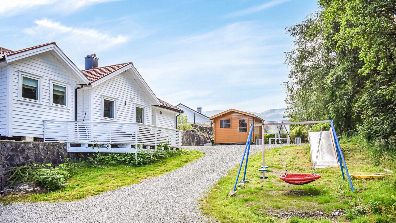 Photo of Others in Skanevik
