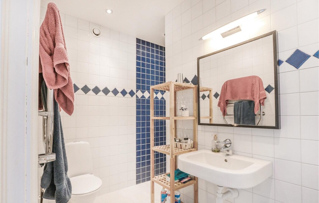Photo of Bathroom in Abbekas