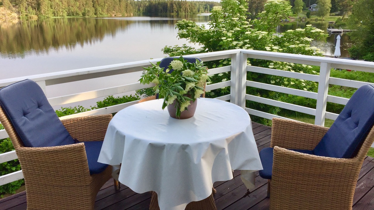 Photo of Outdoor in Asbro