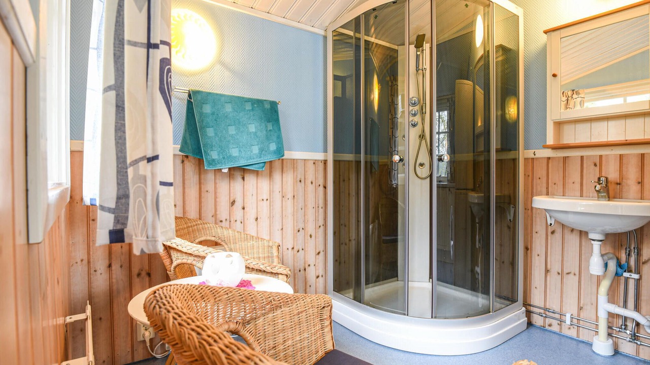 Photo of Bathroom in Tived