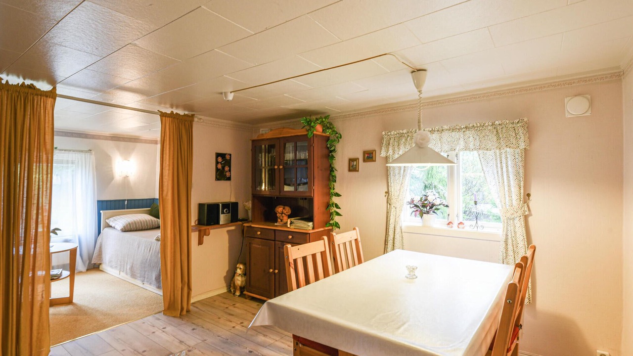 Photo of Bedroom in Tived