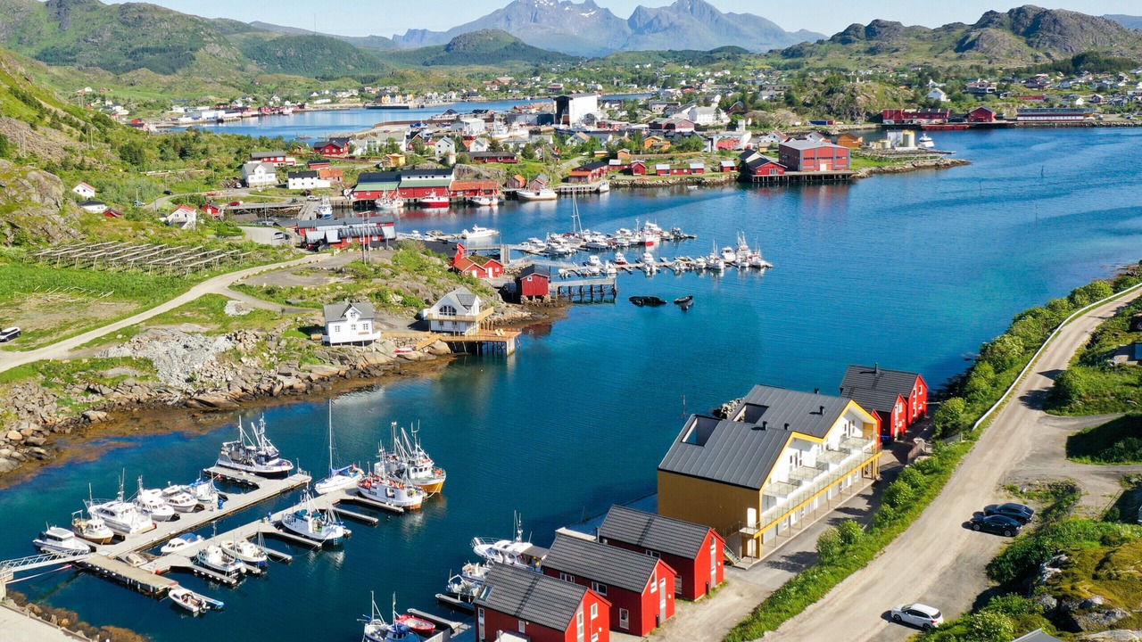 Photo of Others in Ballstad