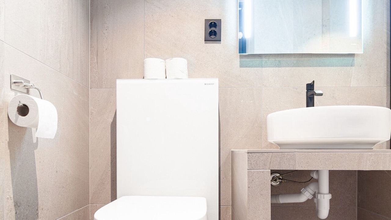 Photo of Bathroom in Henningsvaer