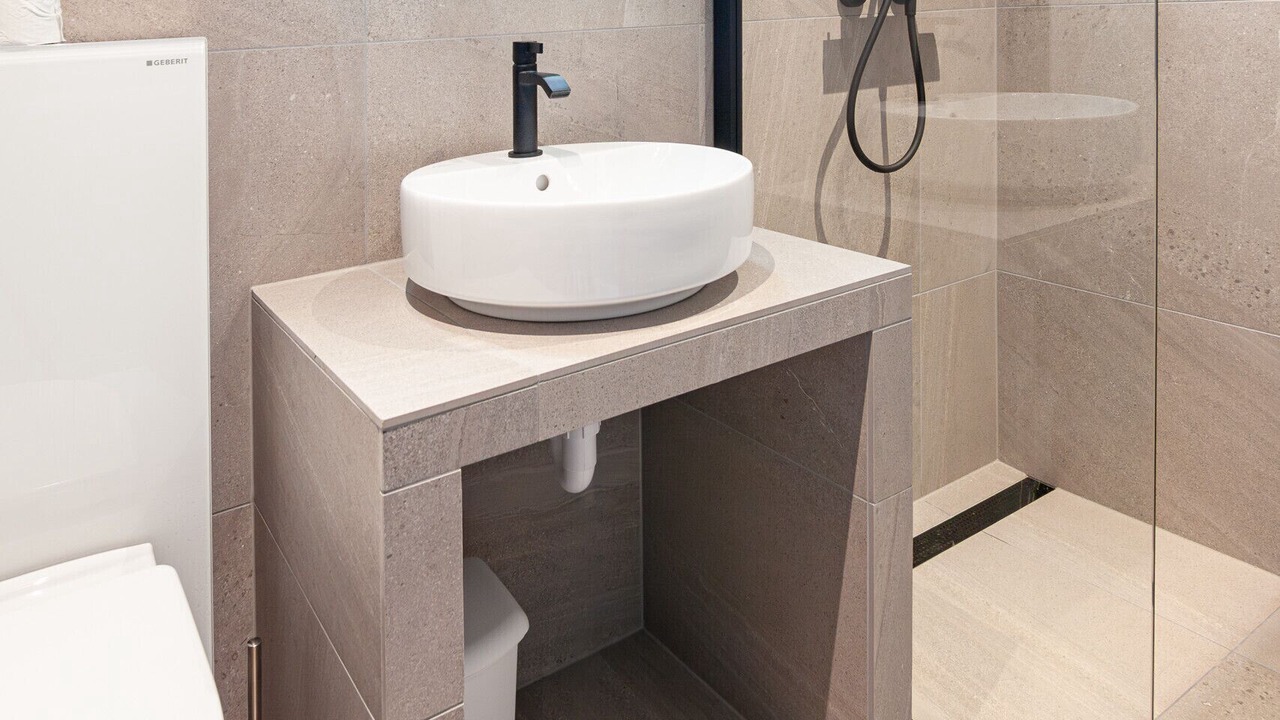 Photo of Bathroom in Henningsvaer