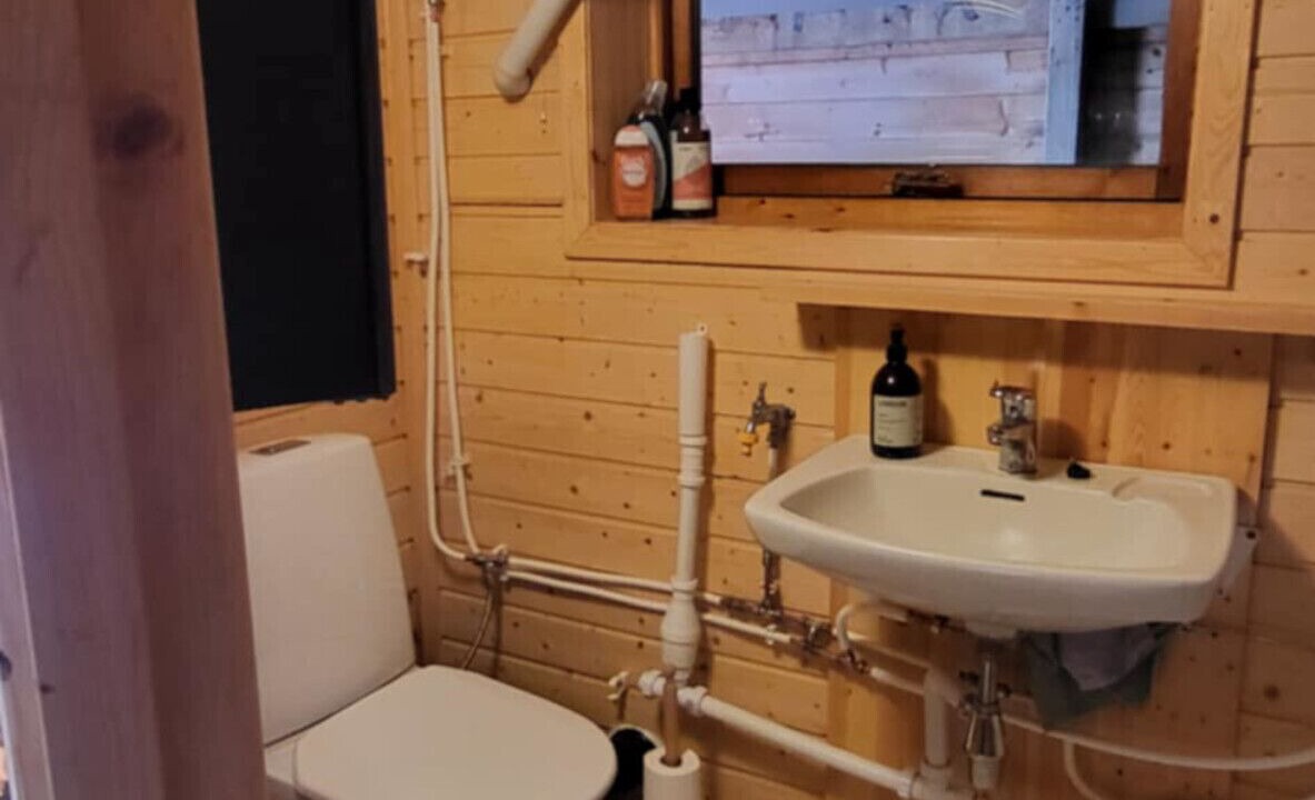 Photo of Bathroom in Flakstad