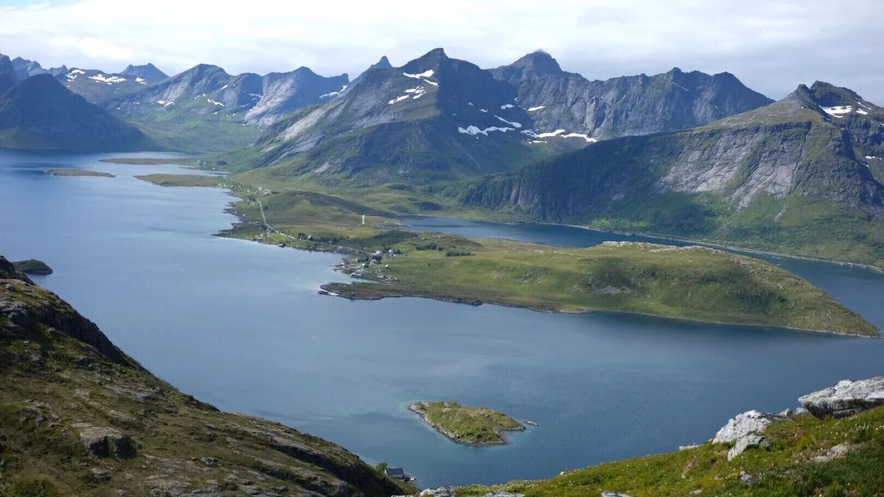 Photo of Others in Flakstad