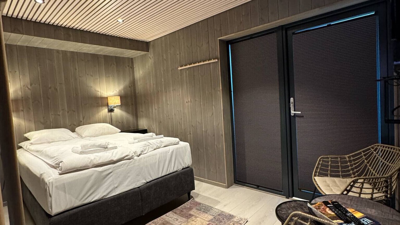 Photo of Bedroom in Henningsvaer