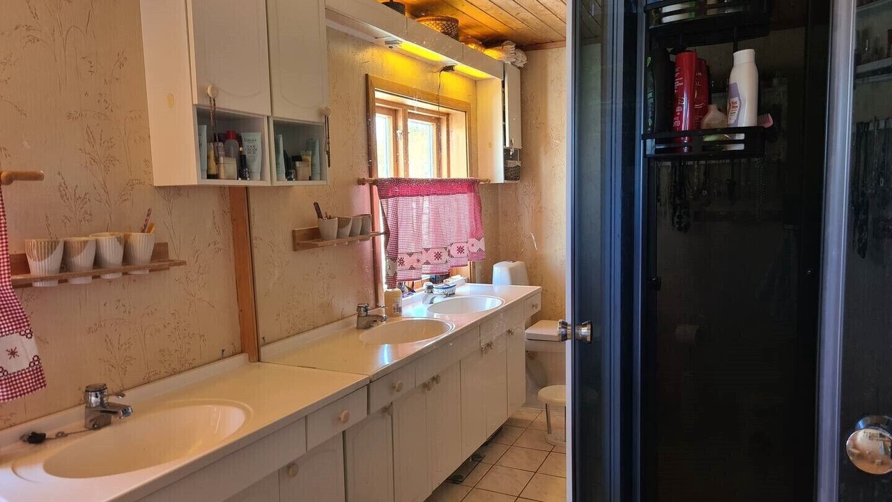Photo of Bathroom in Vestvagøy