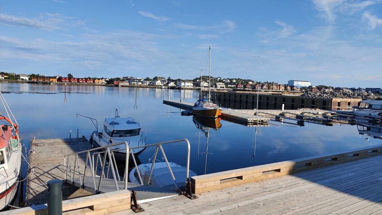 Photo of Others in Ballstad