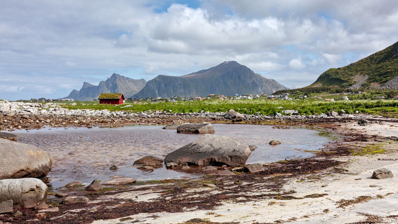 Photo of Others in Flakstad