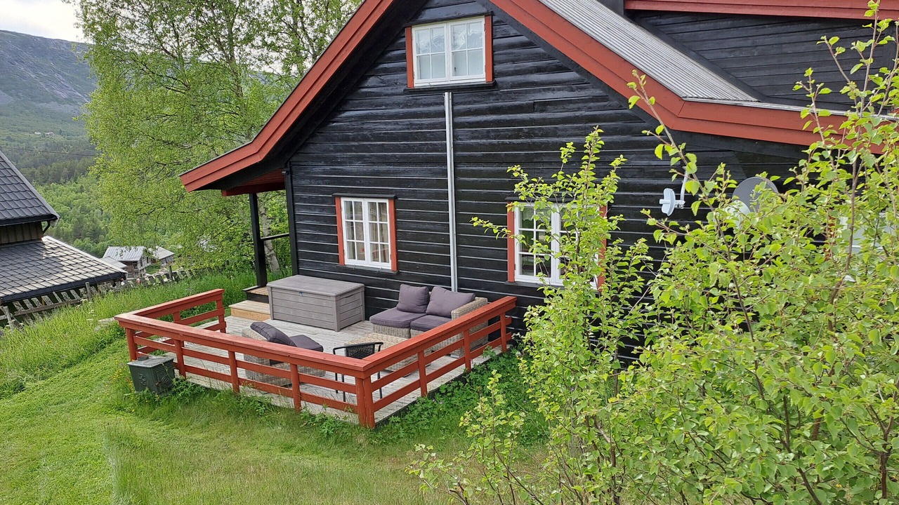 Photo of Outdoor in Hol Municipality