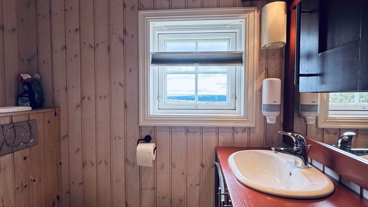 Photo of Bathroom in Kamben