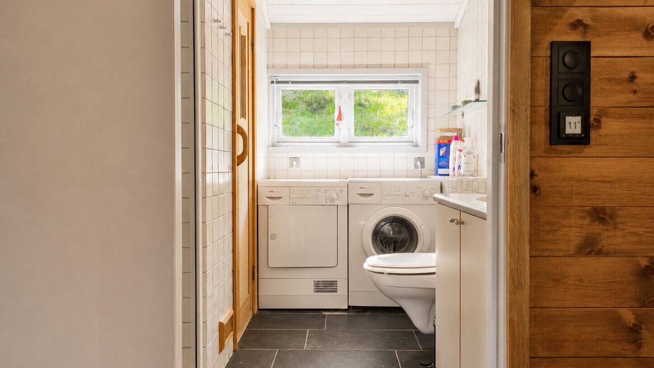 Photo of Bathroom in Hol Municipality