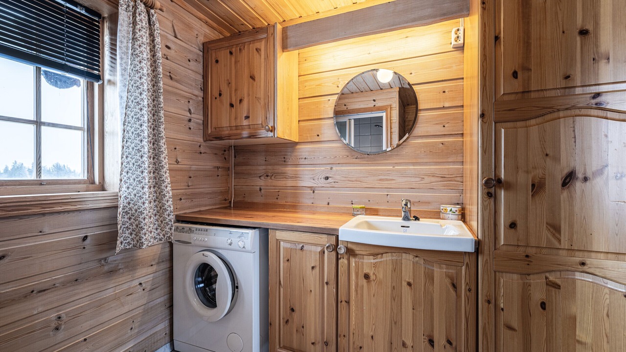 Photo of Bathroom in Kamben