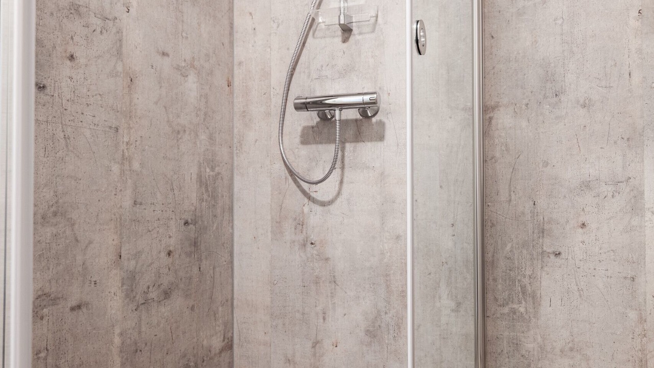 Photo of Bathroom in Leknes