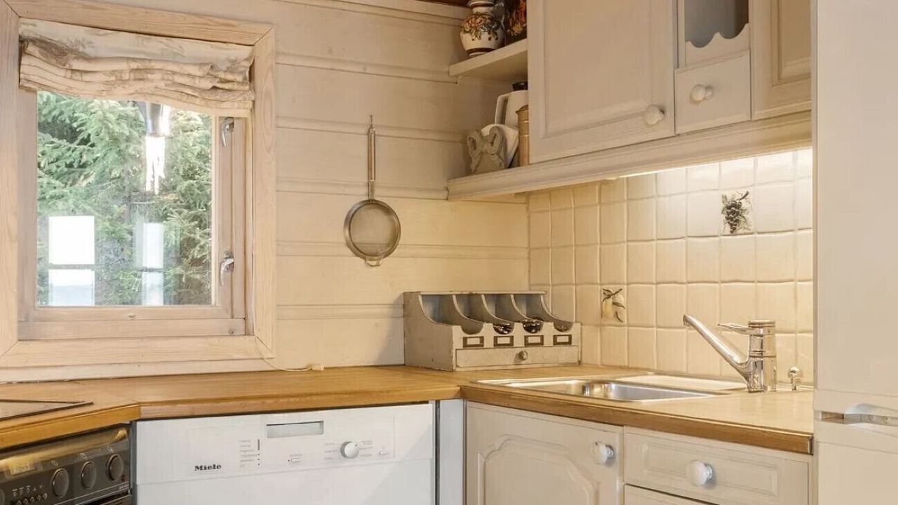 Photo of Kitchen in yer