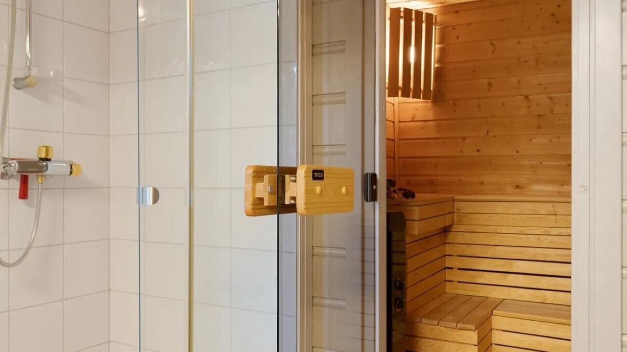 Photo of Bathroom in yer