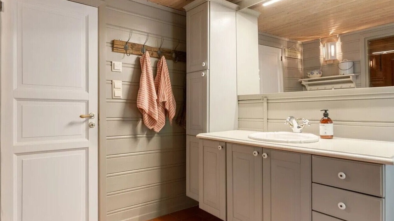 Photo of Bathroom in yer