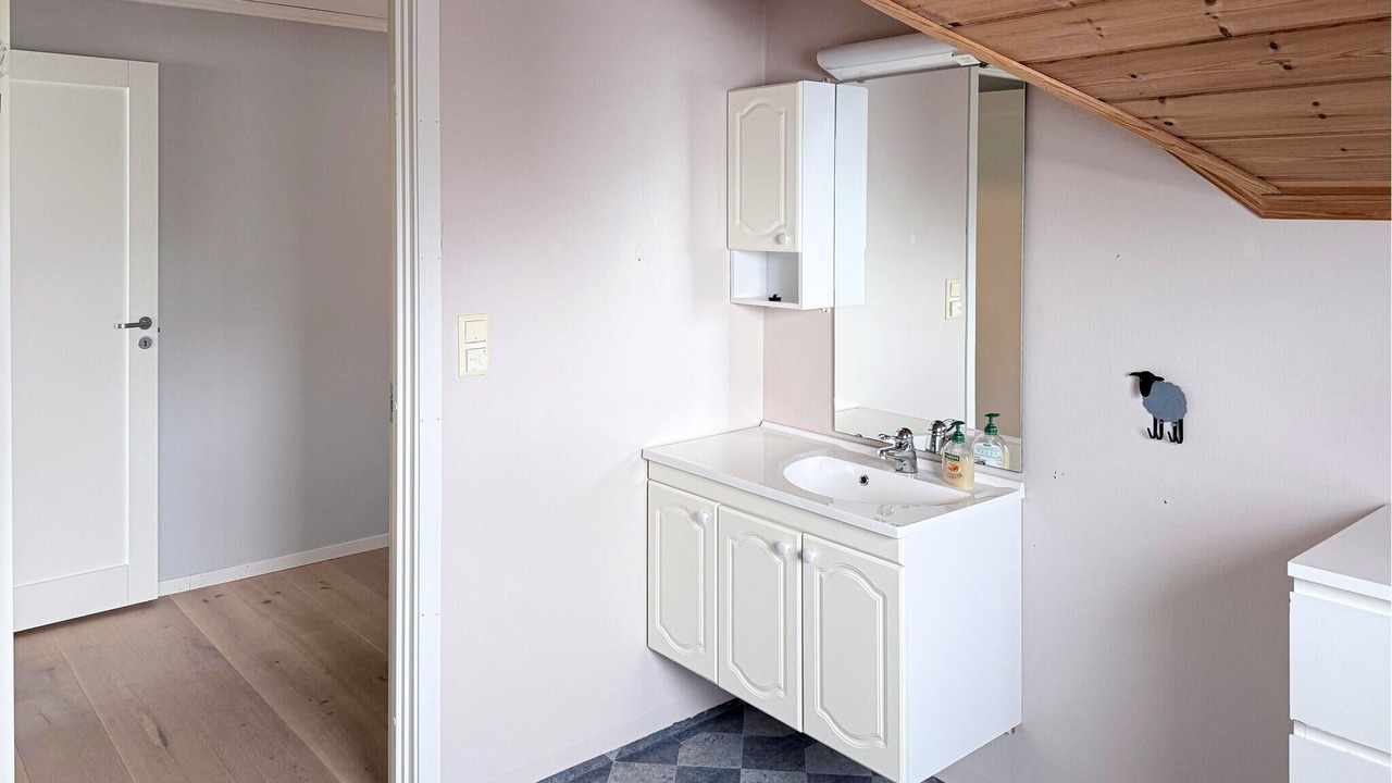 Photo of Bathroom in Finnoy