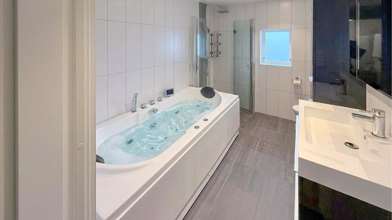 Photo of Bathroom in Finnoy