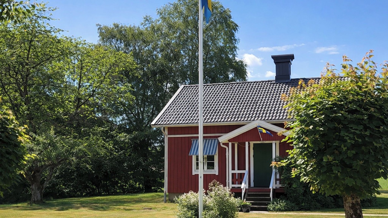 Photo of Others in Holm