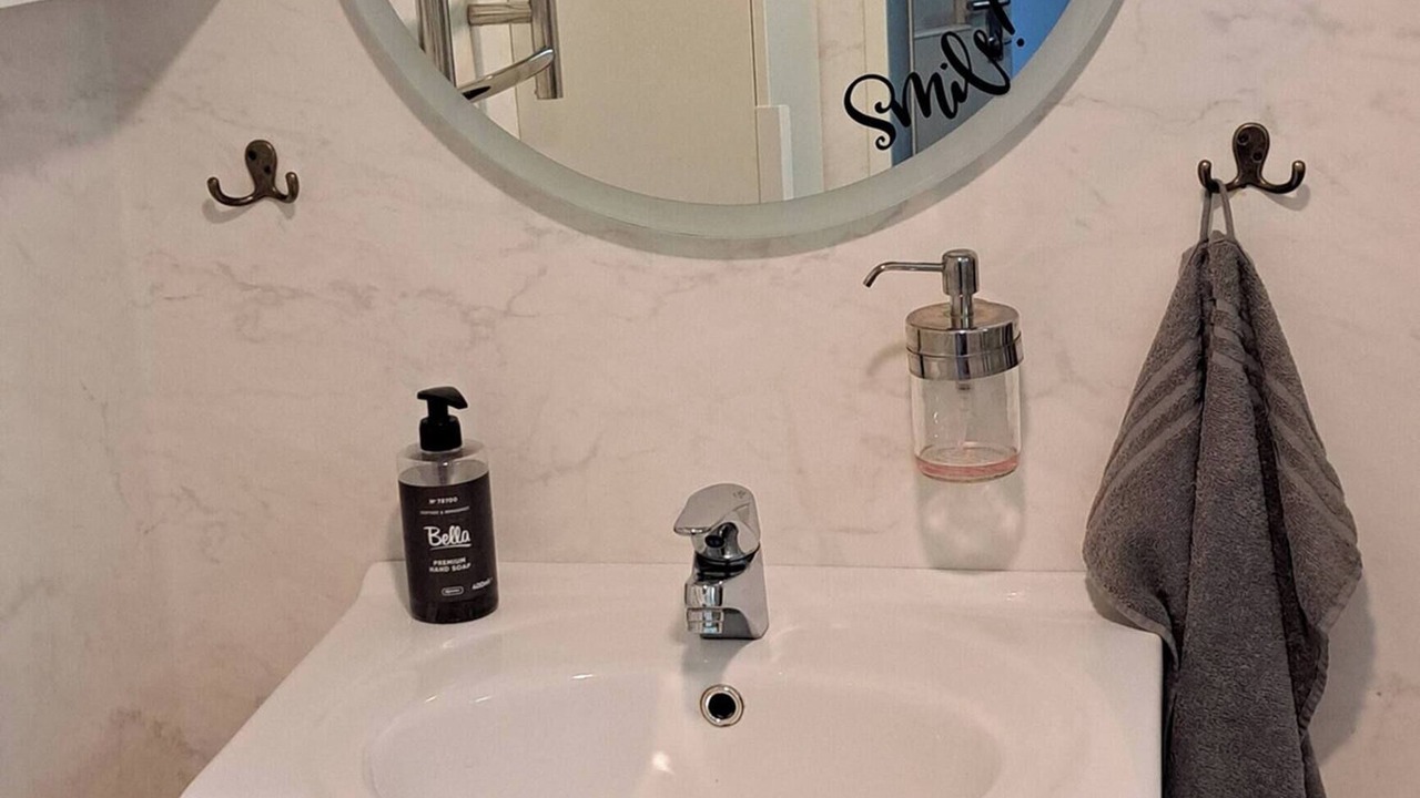Photo of Bathroom in Jamshog