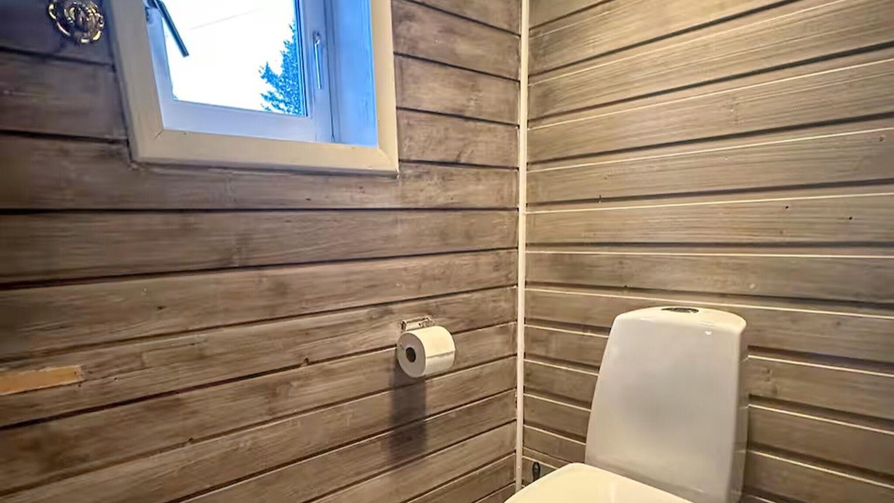 Photo of Bathroom in B