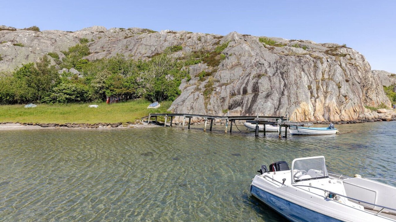 Photo of Others in Skaerhamn