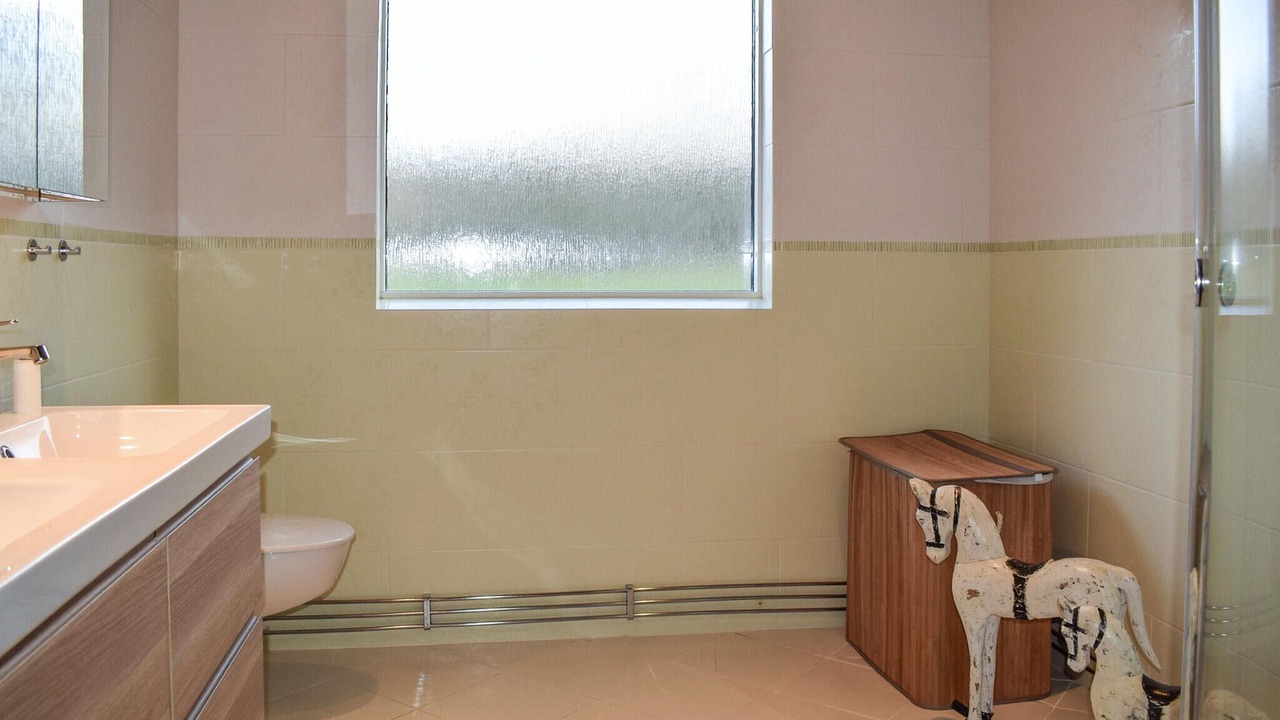 Photo of Bathroom in Listarum