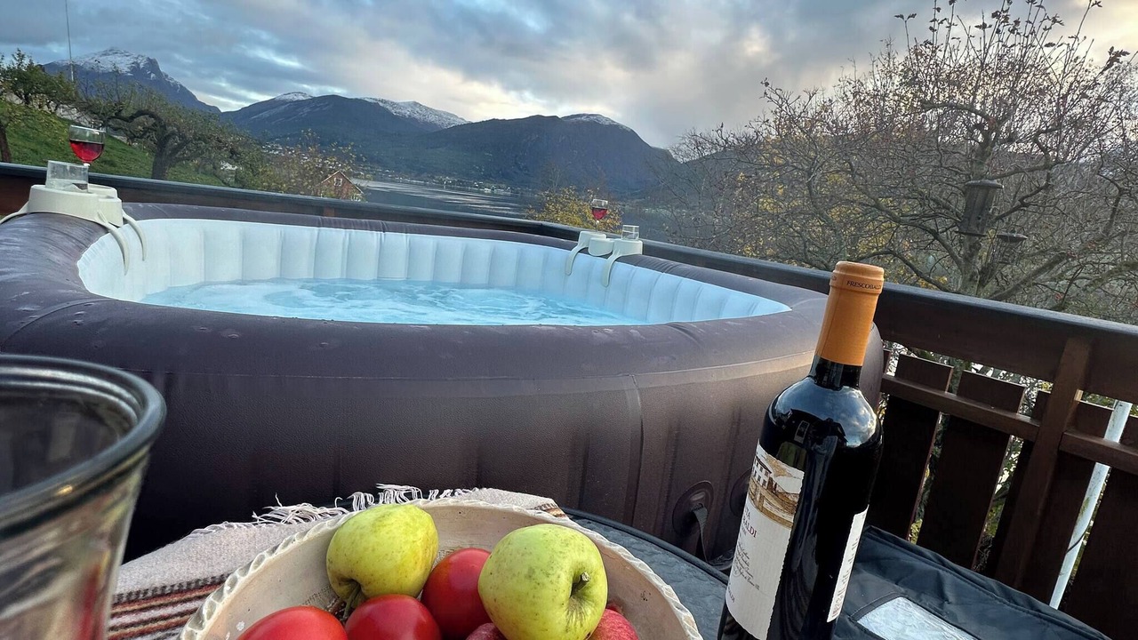 Photo of Outdoor in Sandane