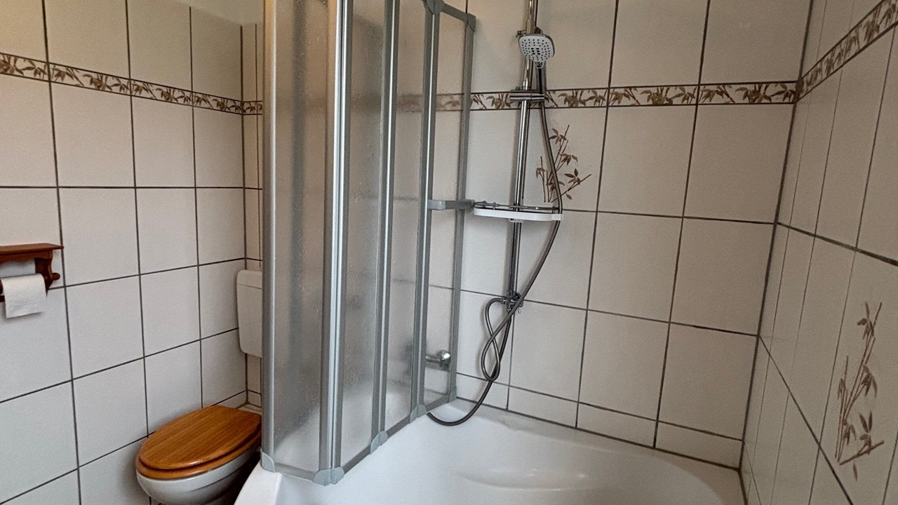 Photo of Bathroom in Kalv