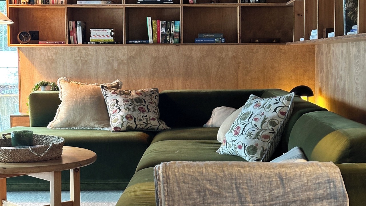 Photo of Livingroom in Reed