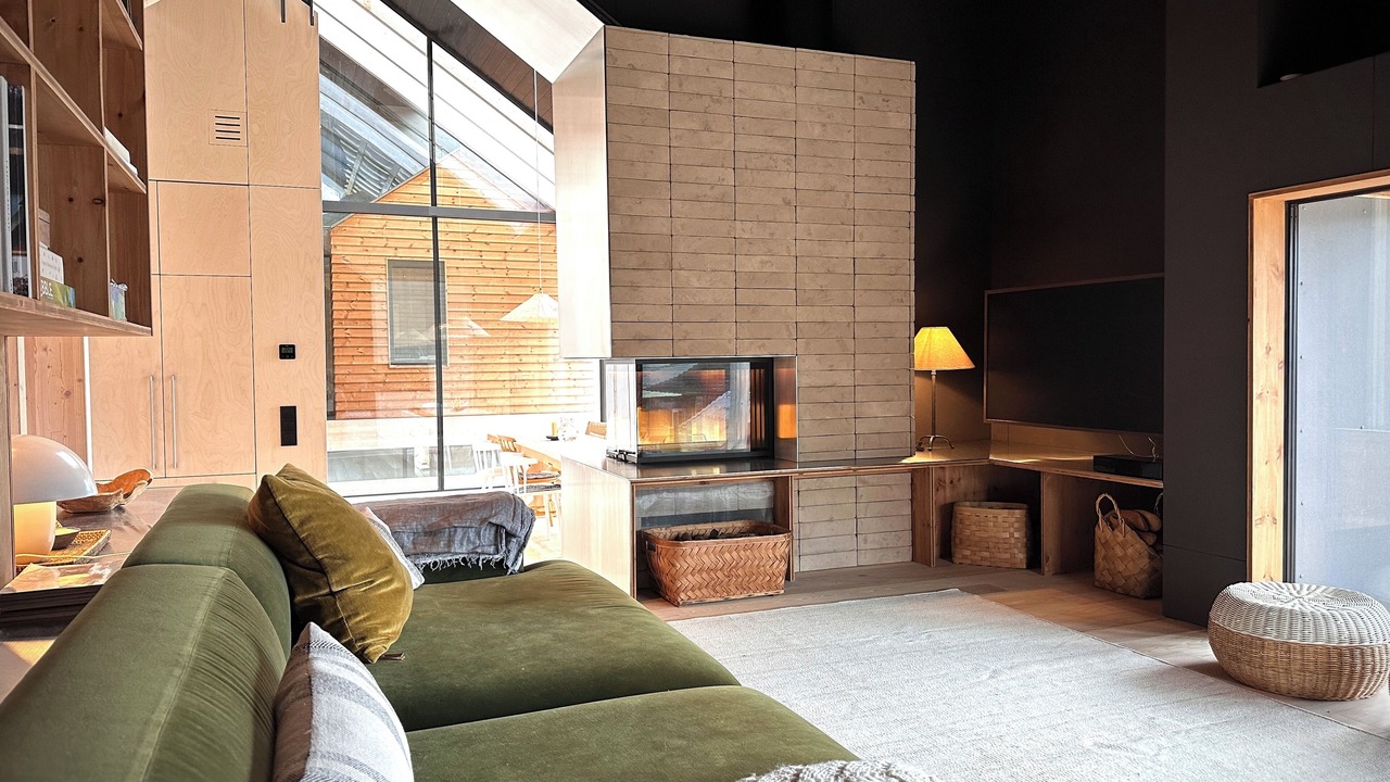 Photo of Livingroom in Reed