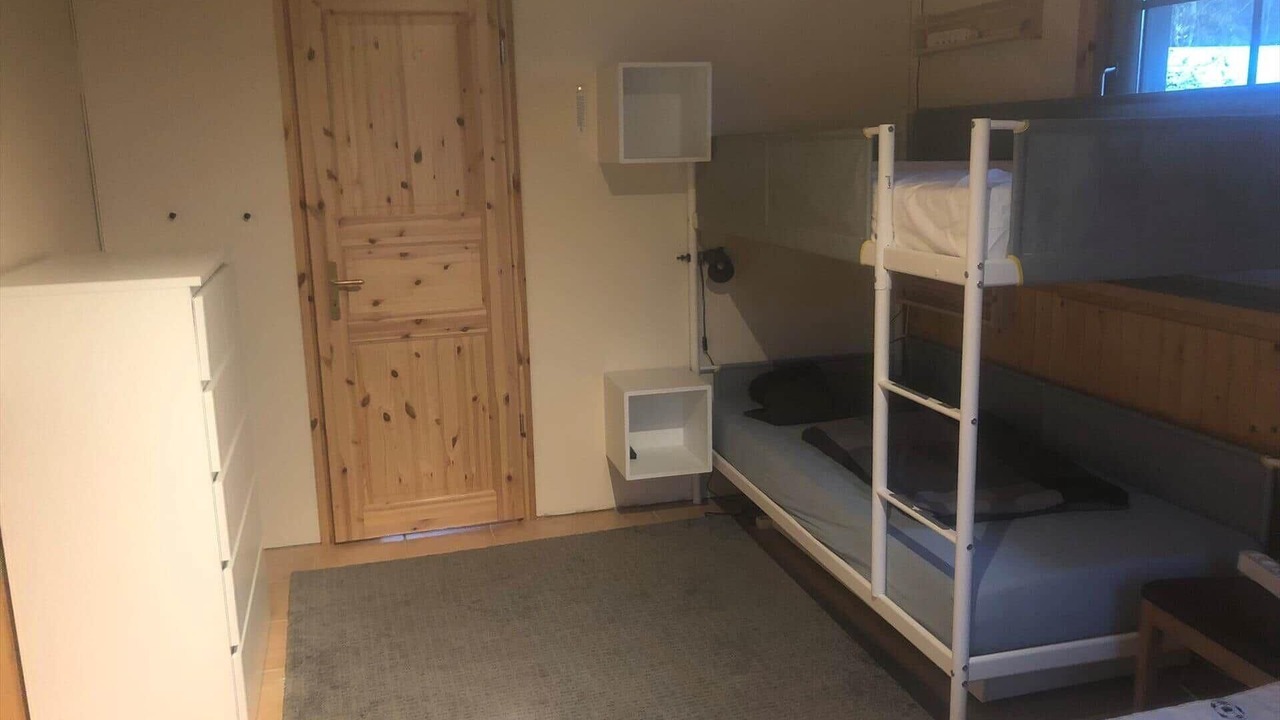 Photo of Bedroom in Axland