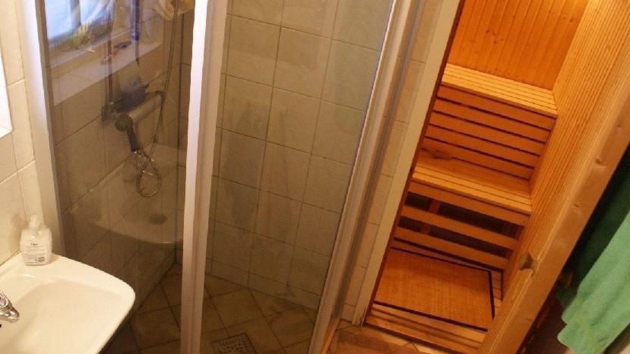 Photo of Bathroom in Hoor