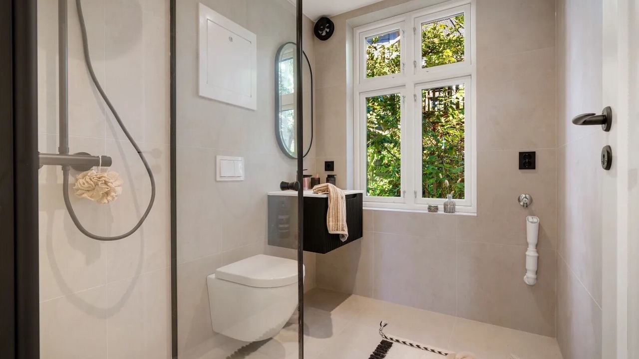 Photo of Bathroom in Sentrum