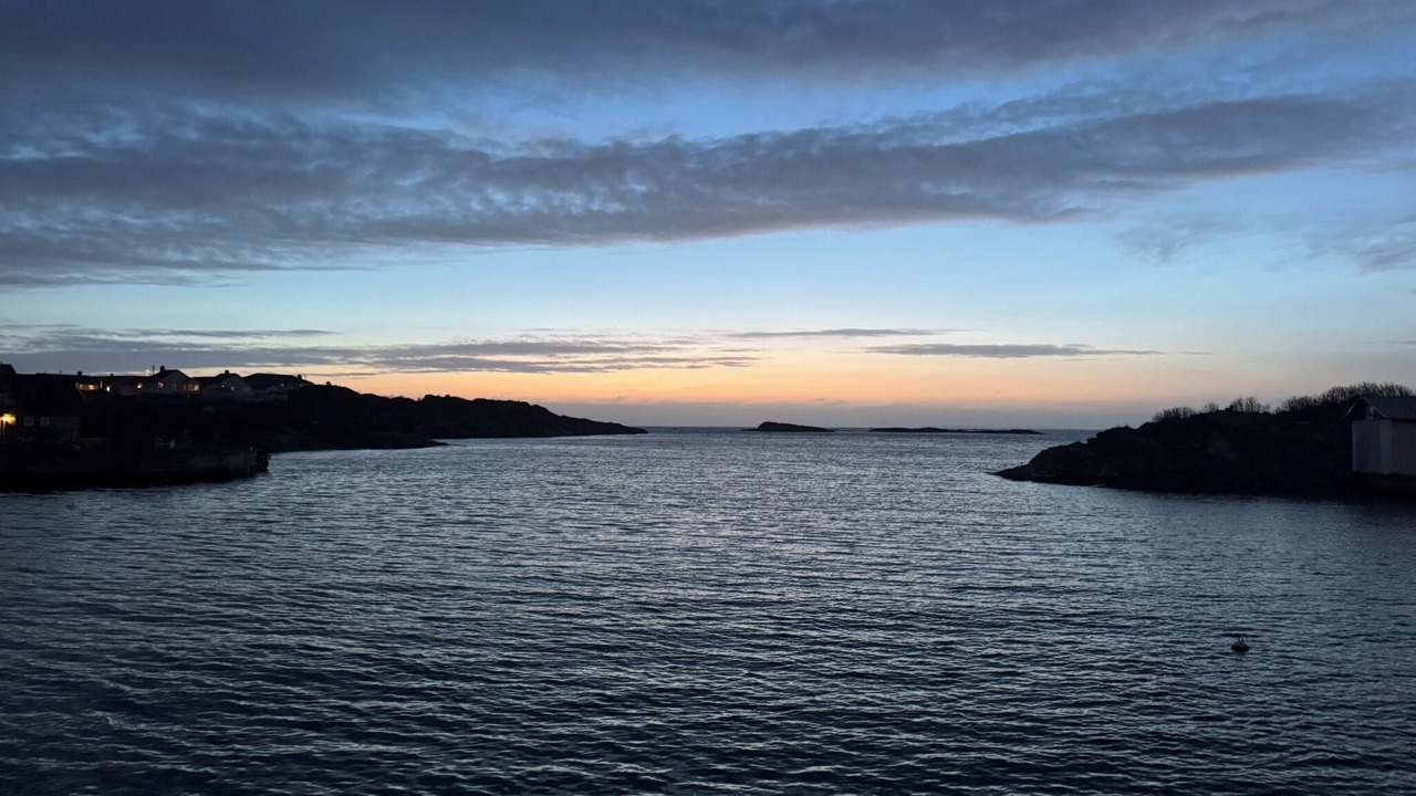 Photo of Others in Saeveland