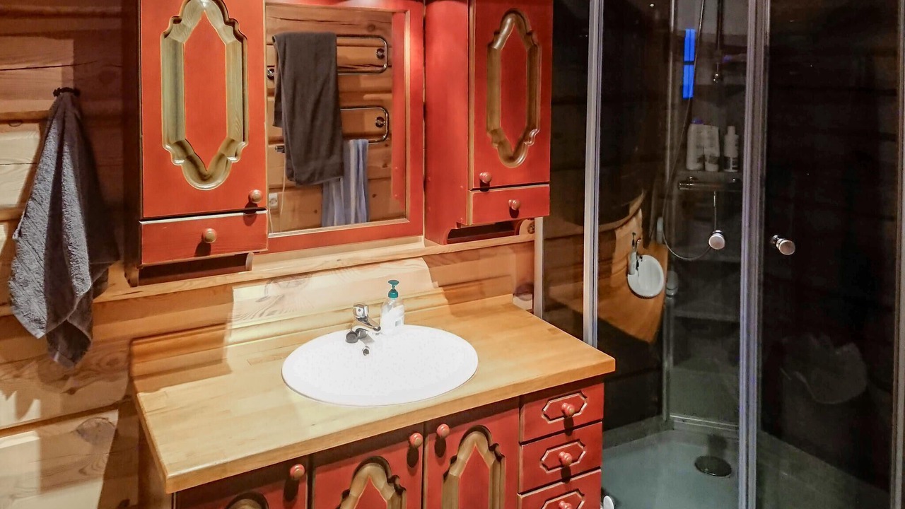 Photo of Bathroom in Sor-Fron