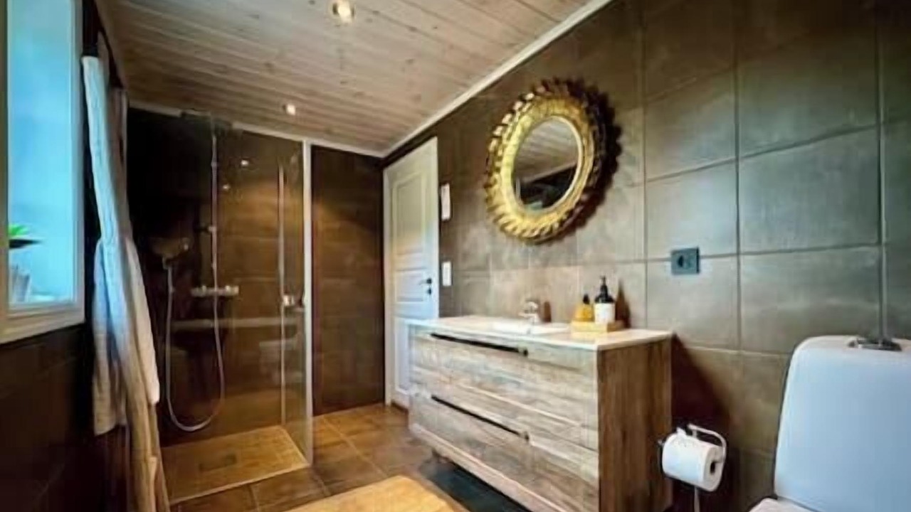 Photo of Bathroom in Fla Municipality