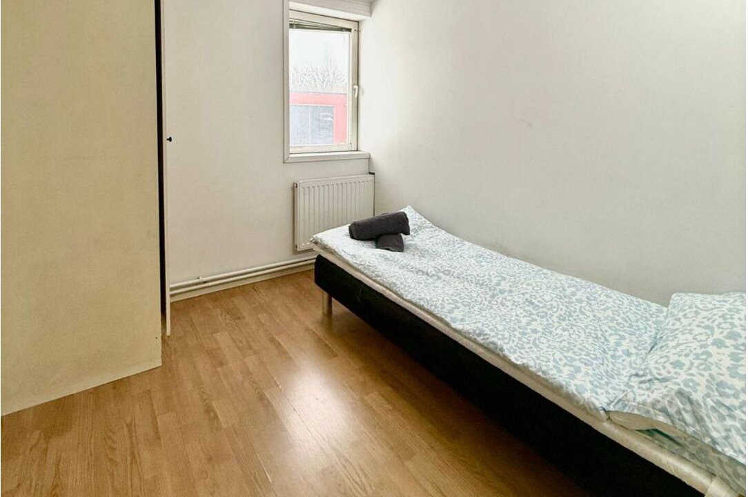 Photo of Bedroom in Save