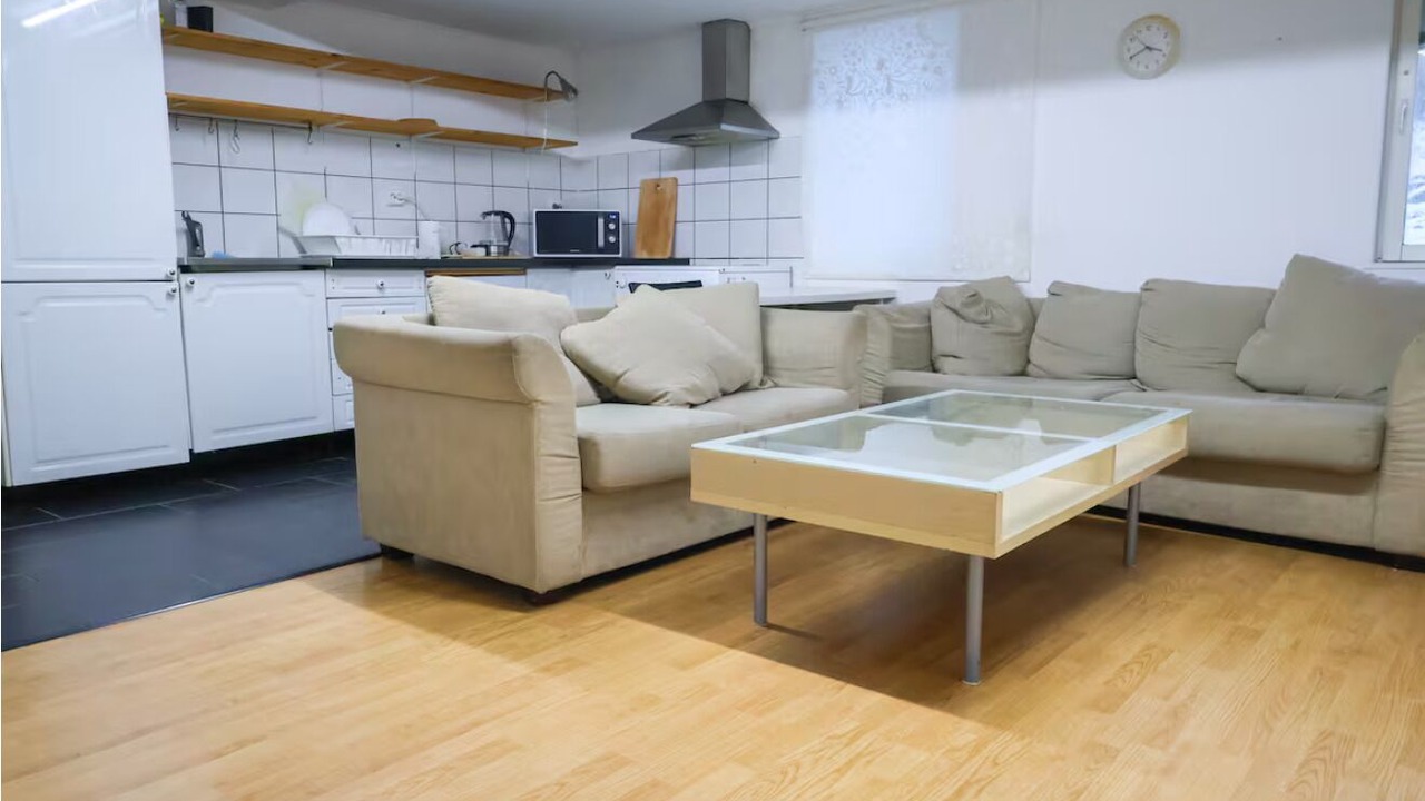 Photo of Livingroom in Save