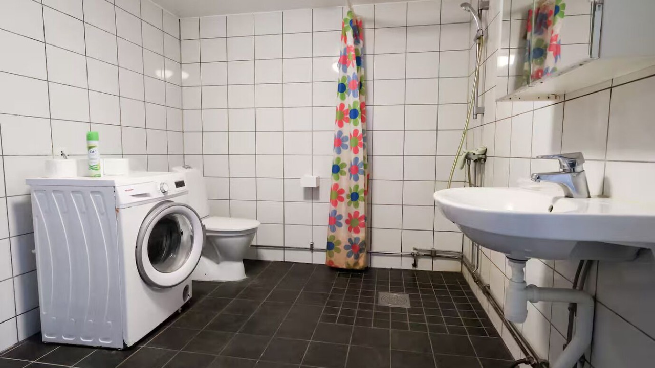 Photo of Bathroom in Save