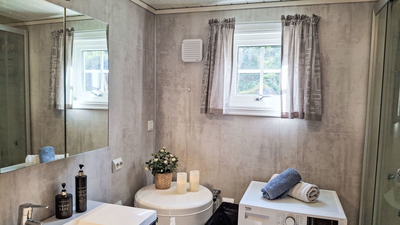 Photo of Bathroom in Ljosland