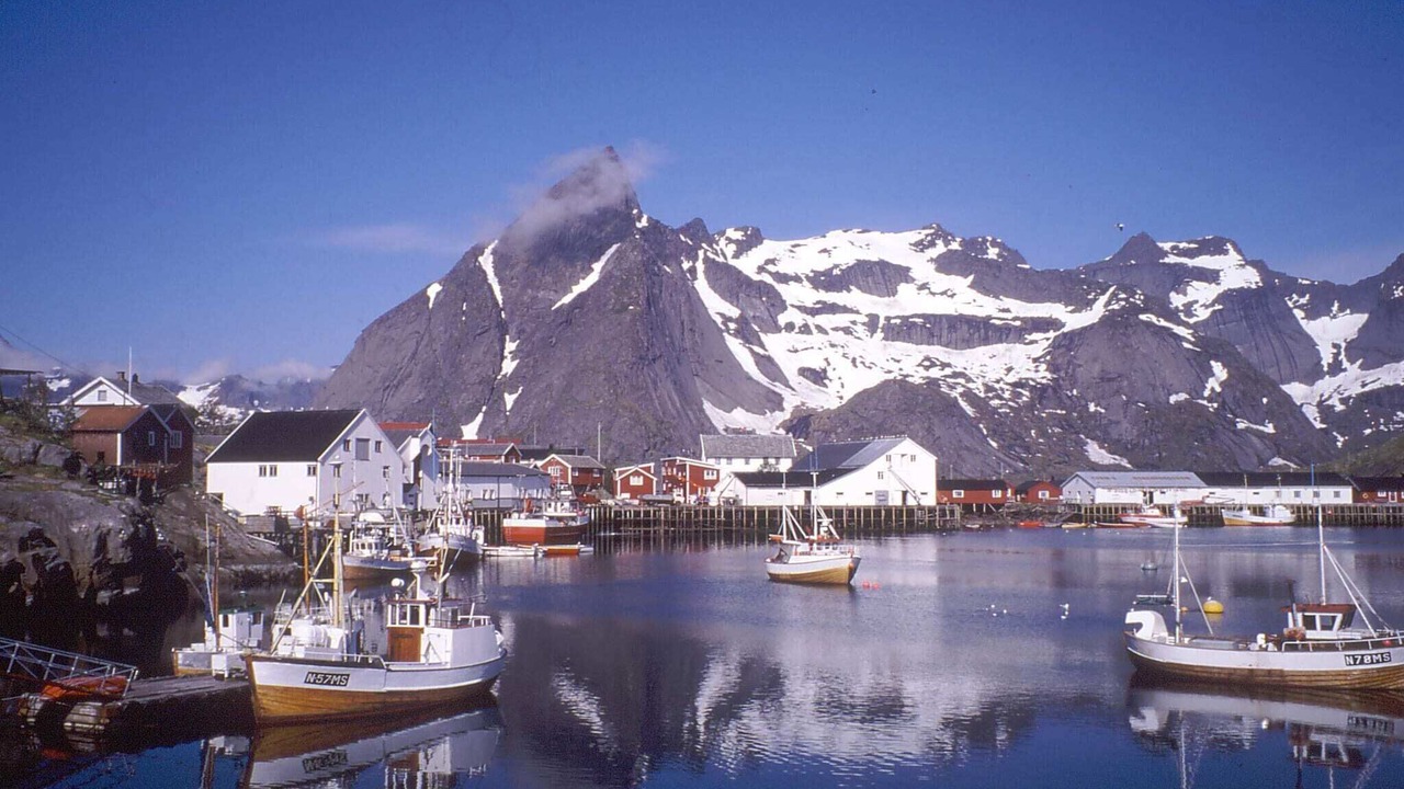 Photo of Others in Flakstad