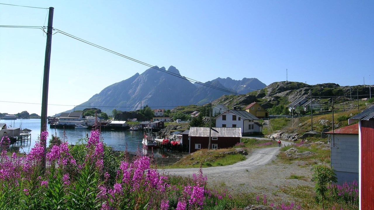 Photo of Others in Flakstad